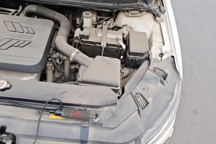 Used FAW Junpai CX65 2018 1.5L Manual Comfort Model Engine Bay Left
