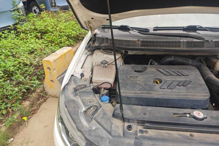 Used FAW Junpai CX65 2018 1.5L Manual Comfort Model Engine Bay Right