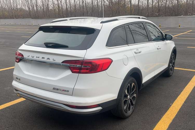 Used FAW Junpai CX65 2018 1.5L Manual Comfort Model Exterior 3