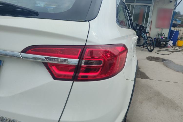 Used FAW Junpai CX65 2018 1.5L Manual Comfort Model Exterior 3