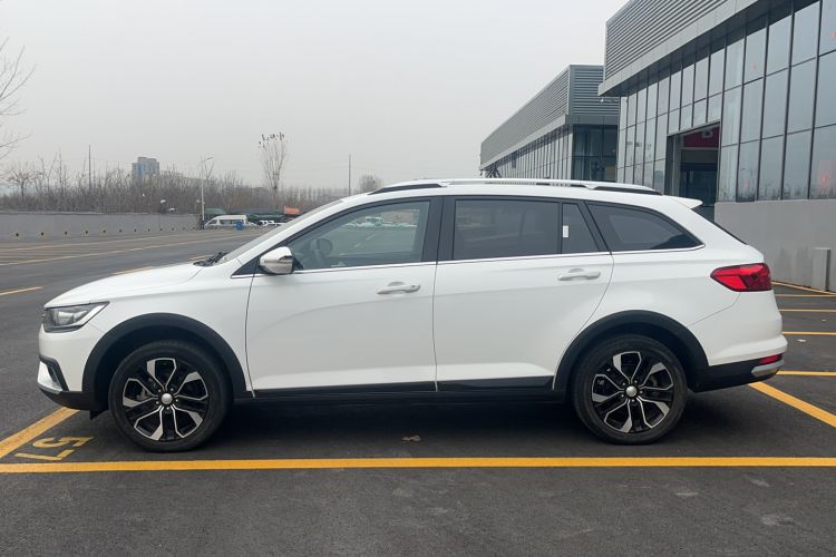 Used FAW Junpai CX65 2018 1.5L Manual Comfort Model Exterior 5