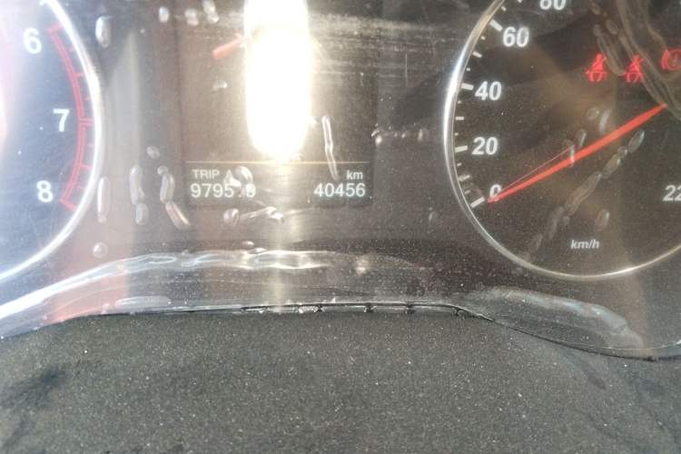 Used FAW Junpai CX65 2018 1.5L Manual Comfort Model Odometer Close Up