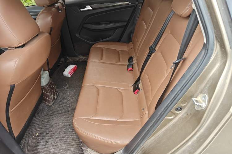 Used FAW Junpai CX65 2018 1.5L Manual Luxury Model Left Rear Seat