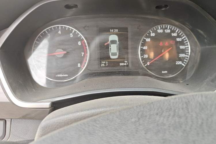 Used FAW Junpai CX65 2018 1.5L Manual Luxury Model Odometer Close Up