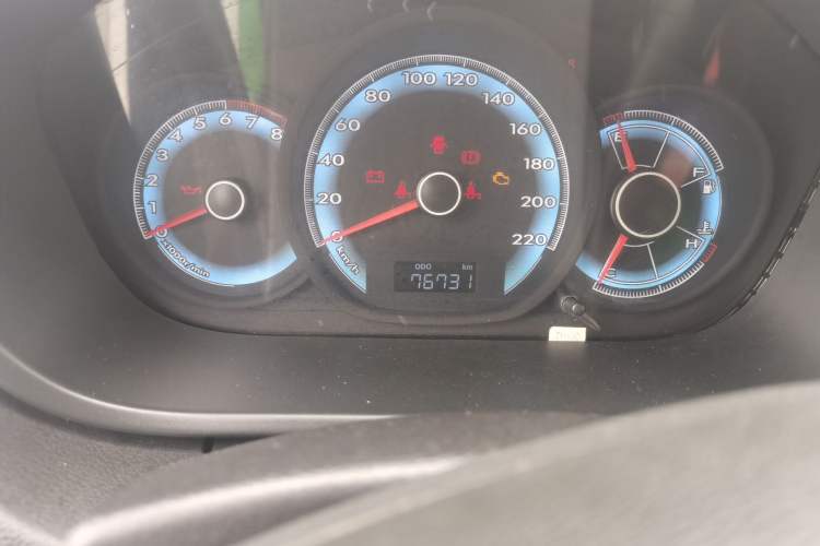 Used FAW Junpai D60 2015 1.5L Manual Standard Edition Odometer Close Up