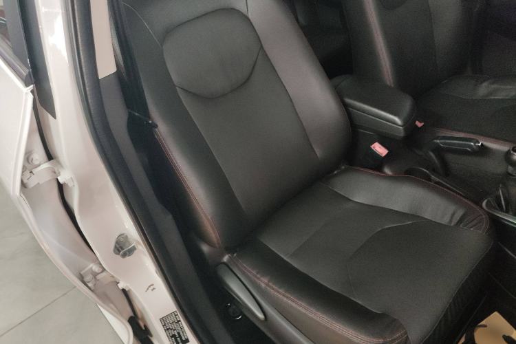 Used FAW Junpai D60 2017 1.5L Manual Luxury Version Right Front Seat