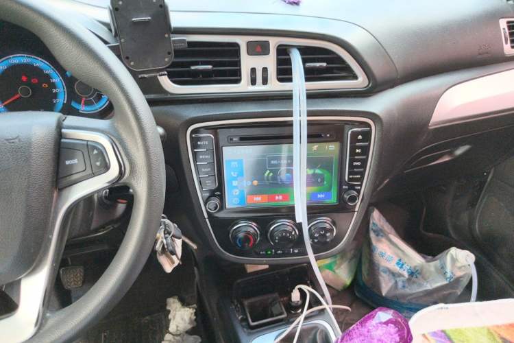 Used FAW Junpai D60 2015 1.5L Manual Standard Edition Audio And AC Panel