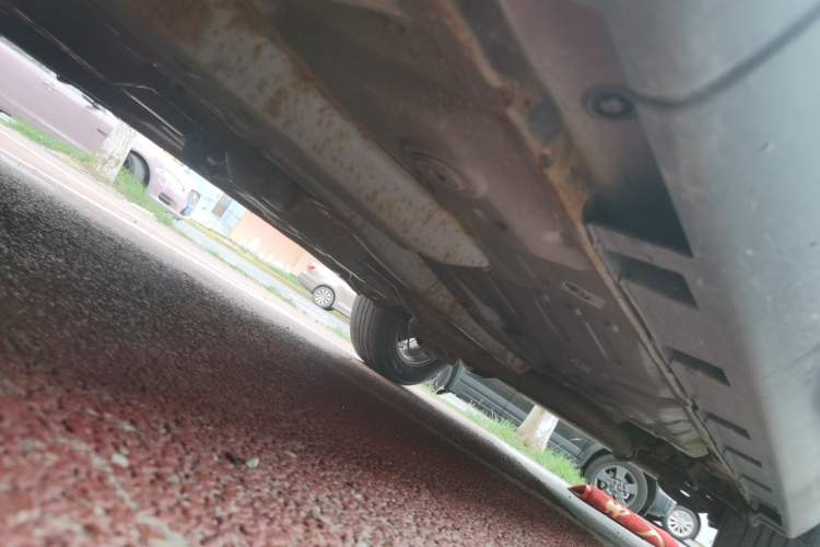 Used FAW Junpai D60 2015 1.8L Automatic Prestige Model Chassis Front Left