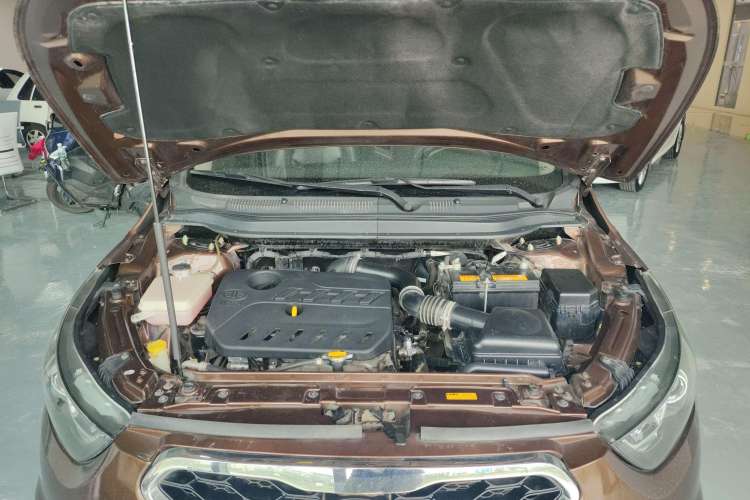 Used FAW Junpai D60 2015 1.5L Manual Standard Edition Engine Bay
