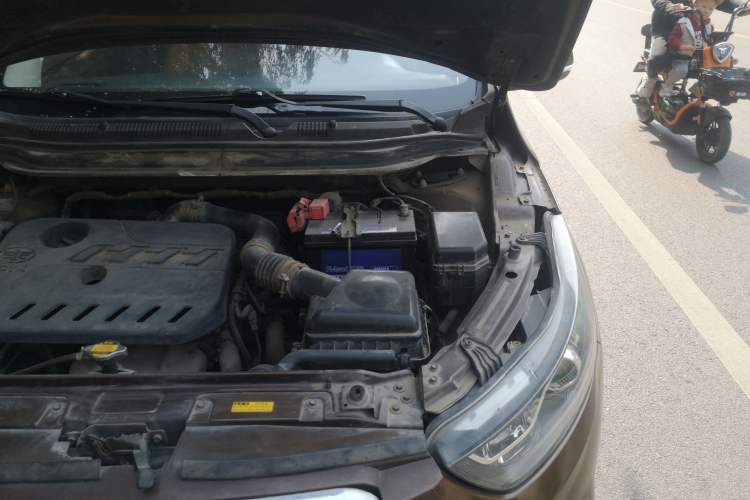 Used FAW Junpai D60 2015 1.5L Manual Standard Edition Engine Bay Left