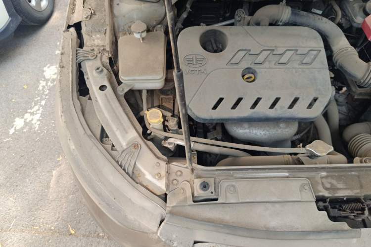 Used FAW Junpai D60 2015 1.5L Manual Standard Edition Engine Bay Right