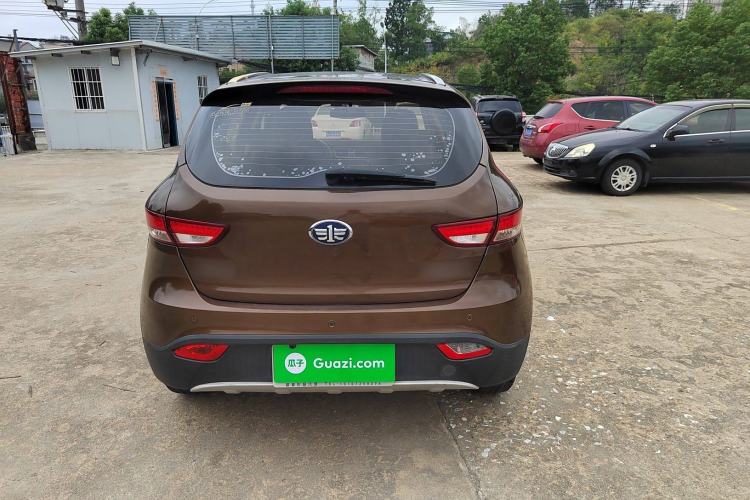 Used FAW Junpai D60 2015 1.5L Manual Luxury Model Exterior 4