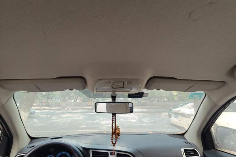 Used FAW Junpai D60 2015 1.5L Manual Standard Edition Headliner