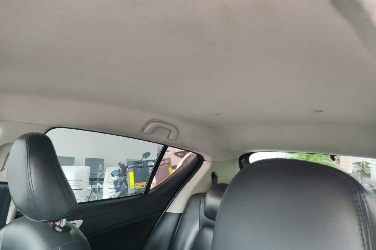 Used FAW Junpai D60 2015 1.5L Manual Standard Edition Headliner
