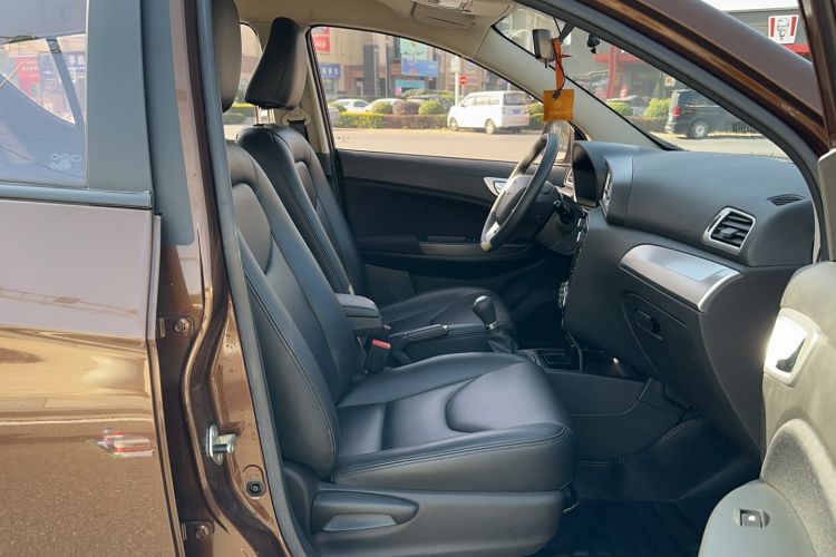 Used FAW Junpai D60 2015 1.5L Manual Tech Version Interior 1