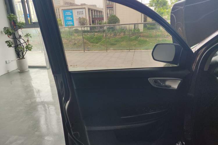 Used FAW Junpai D60 2015 1.5L Manual Standard Edition Left Front Door Interior