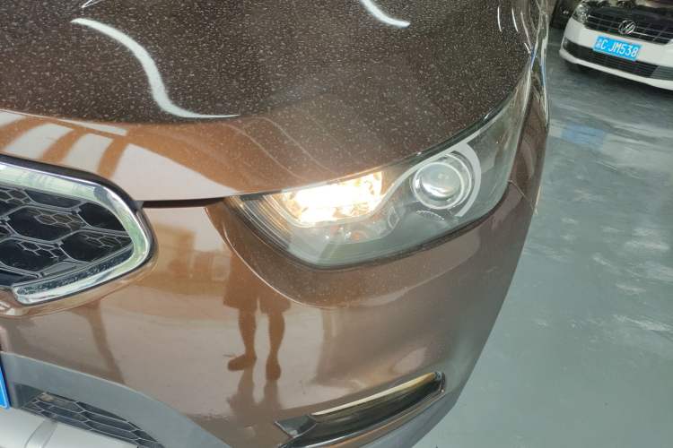 Used FAW Junpai D60 2015 1.5L Manual Standard Edition Left Front Headlight