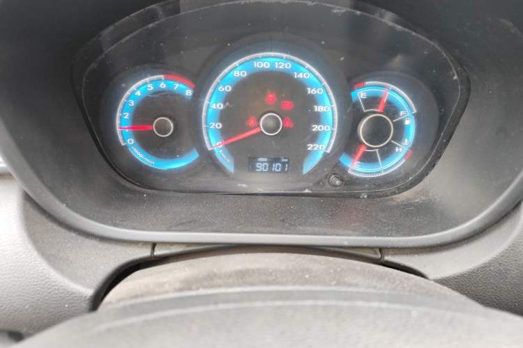 Used FAW Junpai D60 2015 1.5L Manual Standard Edition Odometer Close Up
