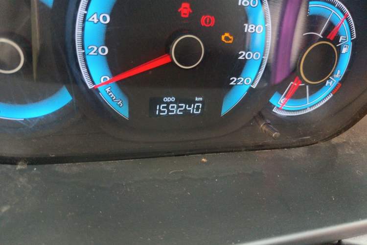 Used FAW Junpai D60 2015 1.5L Manual Standard Edition Odometer Close Up