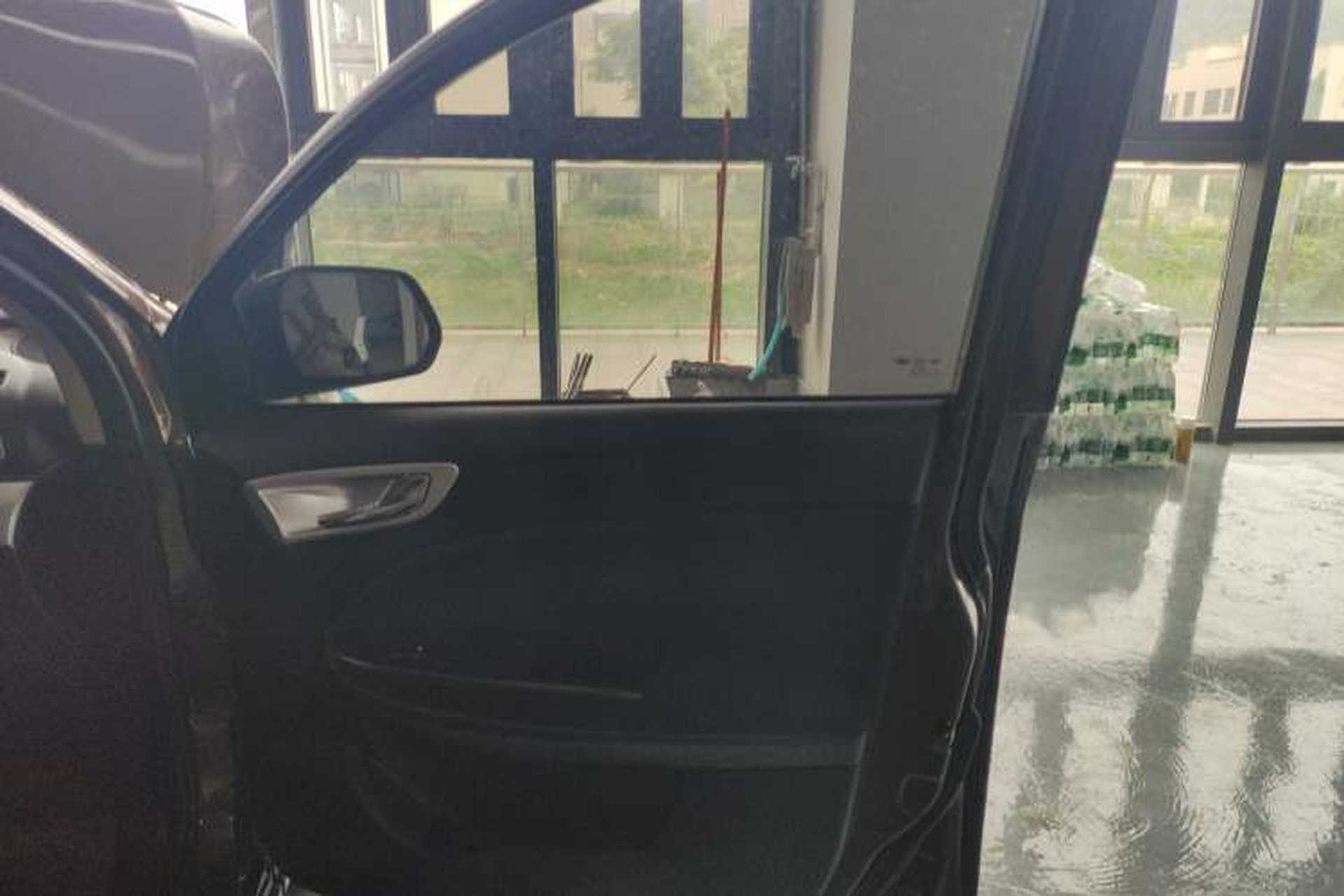 Used FAW Junpai D60 2015 1.5L Manual Standard Edition Right Front Door Interior