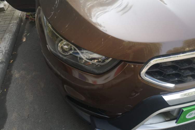 Used FAW Junpai D60 2015 1.5L Manual Standard Edition Right Front Headlight