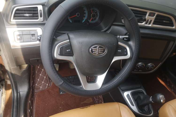 Used FAW Junpai D60 2015 1.5L Manual Standard Edition Steering Wheel