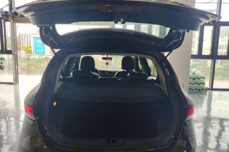 Used FAW Junpai D60 2015 1.5L Manual Standard Edition Trunk