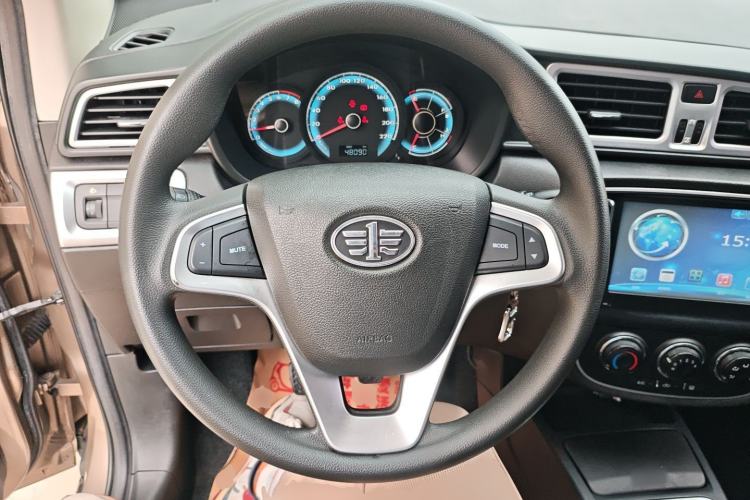 Used FAW Junpai D60 2015 1.5L Manual Standard Edition Steering Wheel