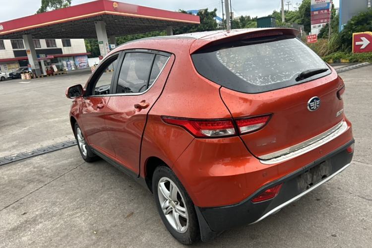 Used FAW Junpai D60 2015 1.5L Manual Tech Version Exterior 3