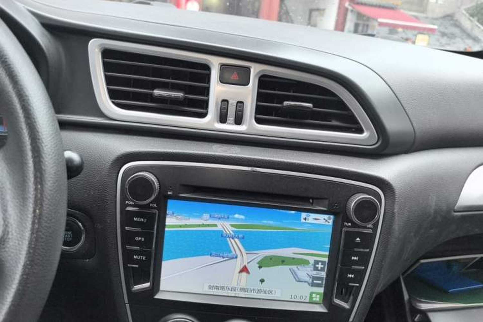 Used FAW Junpai D60 2015 1.5L Manual Luxury Navigation Model Audio And AC Panel