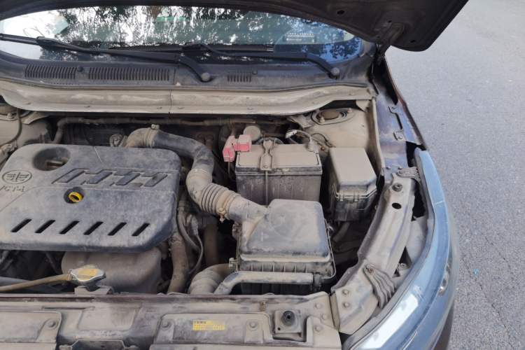 Used FAW Junpai D60 2015 1.5L Manual Standard Edition Engine Bay Left