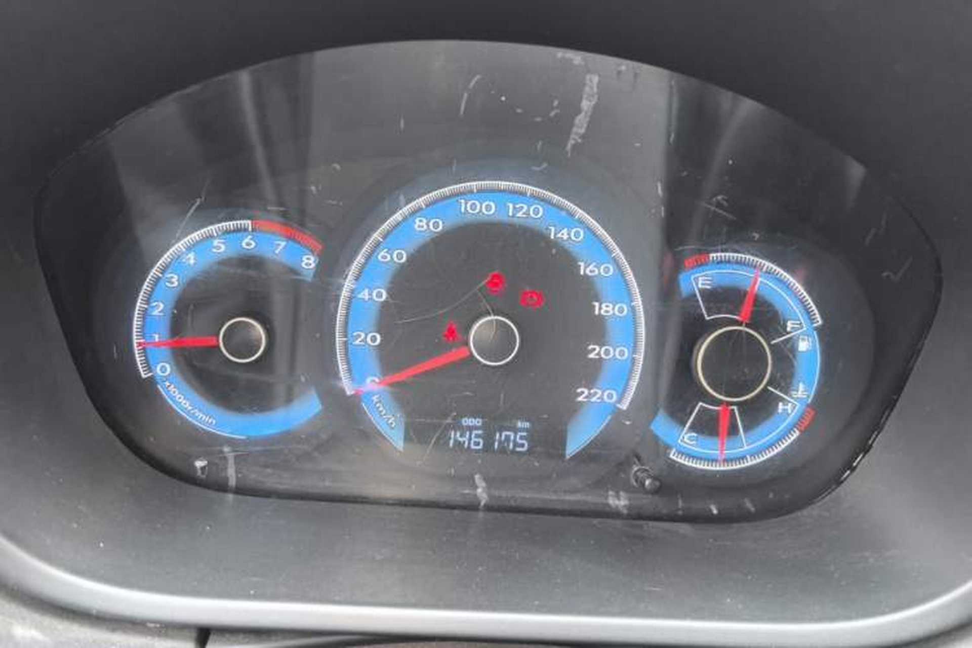 Used FAW Junpai D60 2015 1.5L Manual Luxury Navigation Model Instrument Cluster