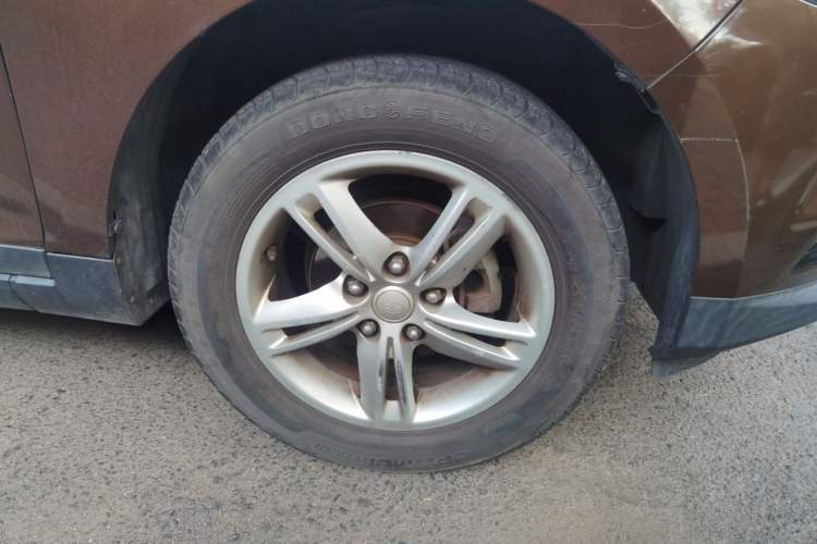 Used FAW Junpai D60 2015 1.5L Manual Standard Edition Right Front Wheel Hub