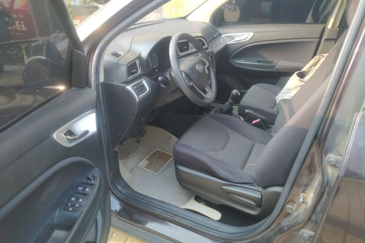 Used FAW Junpai D60 2015 1.5L Manual Standard Edition Driver Seat