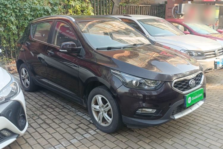 Used FAW Junpai D60 2015 1.5L Manual Standard Edition Exterior 1