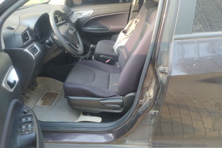 Used FAW Junpai D60 2015 1.5L Manual Standard Edition Left Front Seat