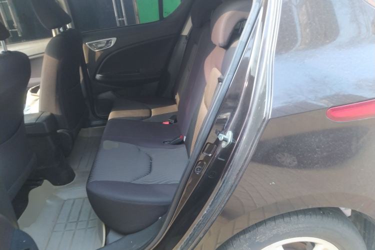Used FAW Junpai D60 2015 1.5L Manual Standard Edition Left Rear Seat