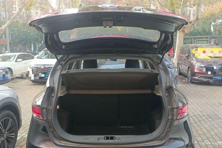 Used FAW Junpai D60 2015 1.5L Manual Standard Edition Trunk