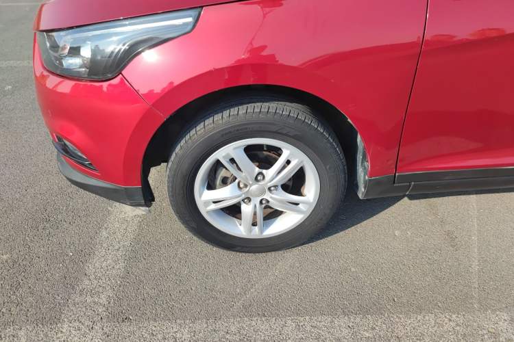 Used FAW Junpai D60 2015 1.5L Manual Standard Edition Left Front Wheel Hub
