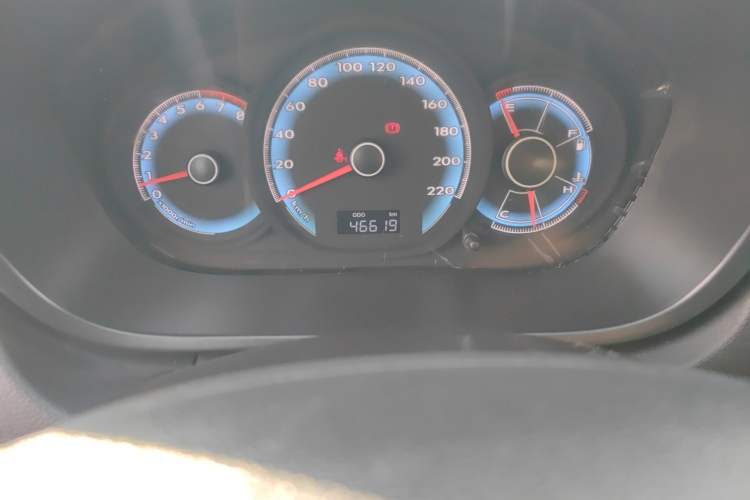 Used FAW Junpai D60 2015 1.5L Manual Standard Edition Odometer Close Up