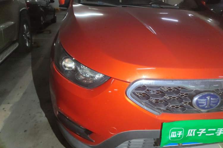 Used FAW Junpai D60 2015 1.8L Automatic Prestige Model Right Front Headlight