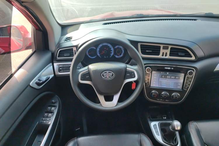 Used FAW Junpai D60 2015 1.5L Manual Standard Edition Steering Wheel