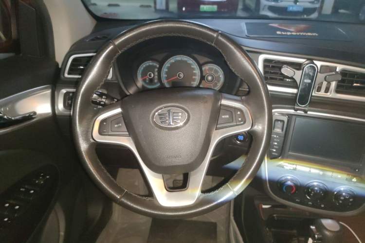 Used FAW Junpai D60 2015 1.8L Automatic Prestige Model Steering Wheel