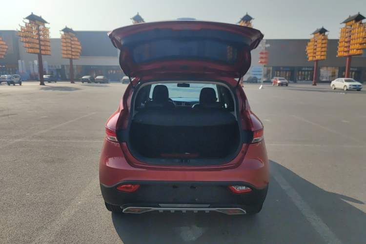 Used FAW Junpai D60 2015 1.5L Manual Standard Edition Trunk