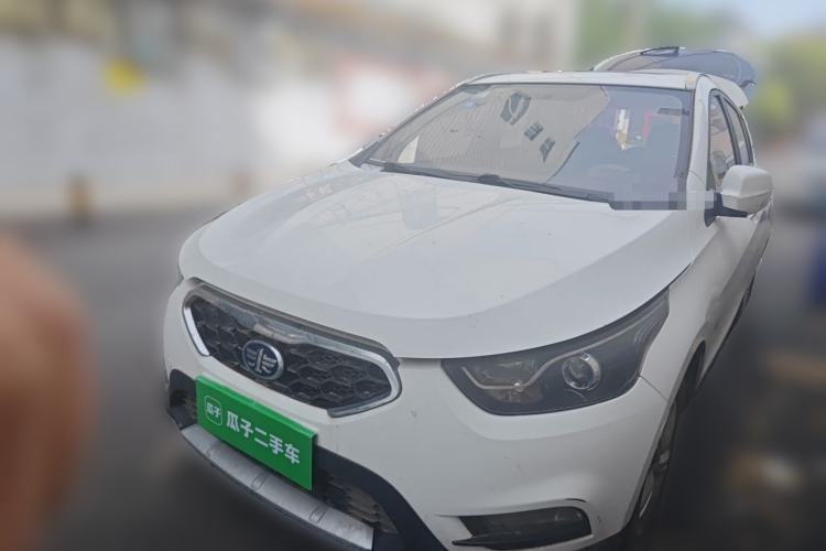 Used FAW Junpai D60 2015 1.5L Manual Luxury Model Guazi used car, China used car export, Used car for sale, Used cars, Cheapest cars for sale