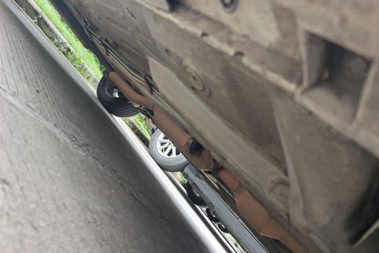 Used FAW Junpai D60 2015 1.8L Automatic Prestige Model Chassis Front Right