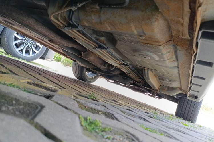 Used FAW Junpai D60 2015 1.8L Automatic Luxury Model Chassis Rear Right