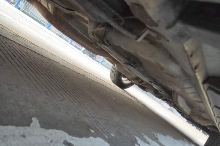 Used FAW Junpai D60 2015 1.5L Manual Luxury Model Chassis Rear Right