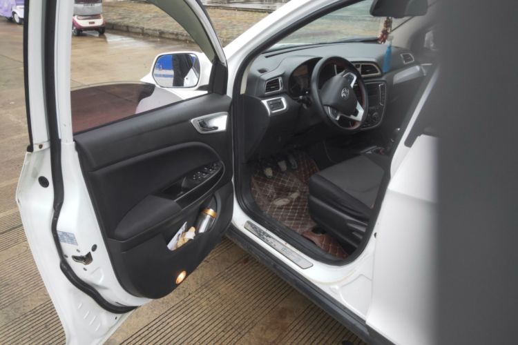 Used FAW Junpai D60 2015 1.5L Manual Luxury Model Driver Seat