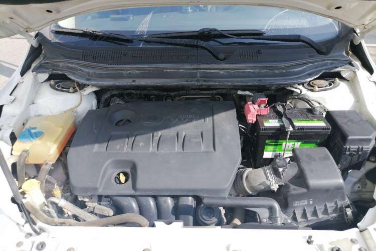 Used FAW Junpai D60 2015 1.8L Automatic Luxury Model Engine Bay